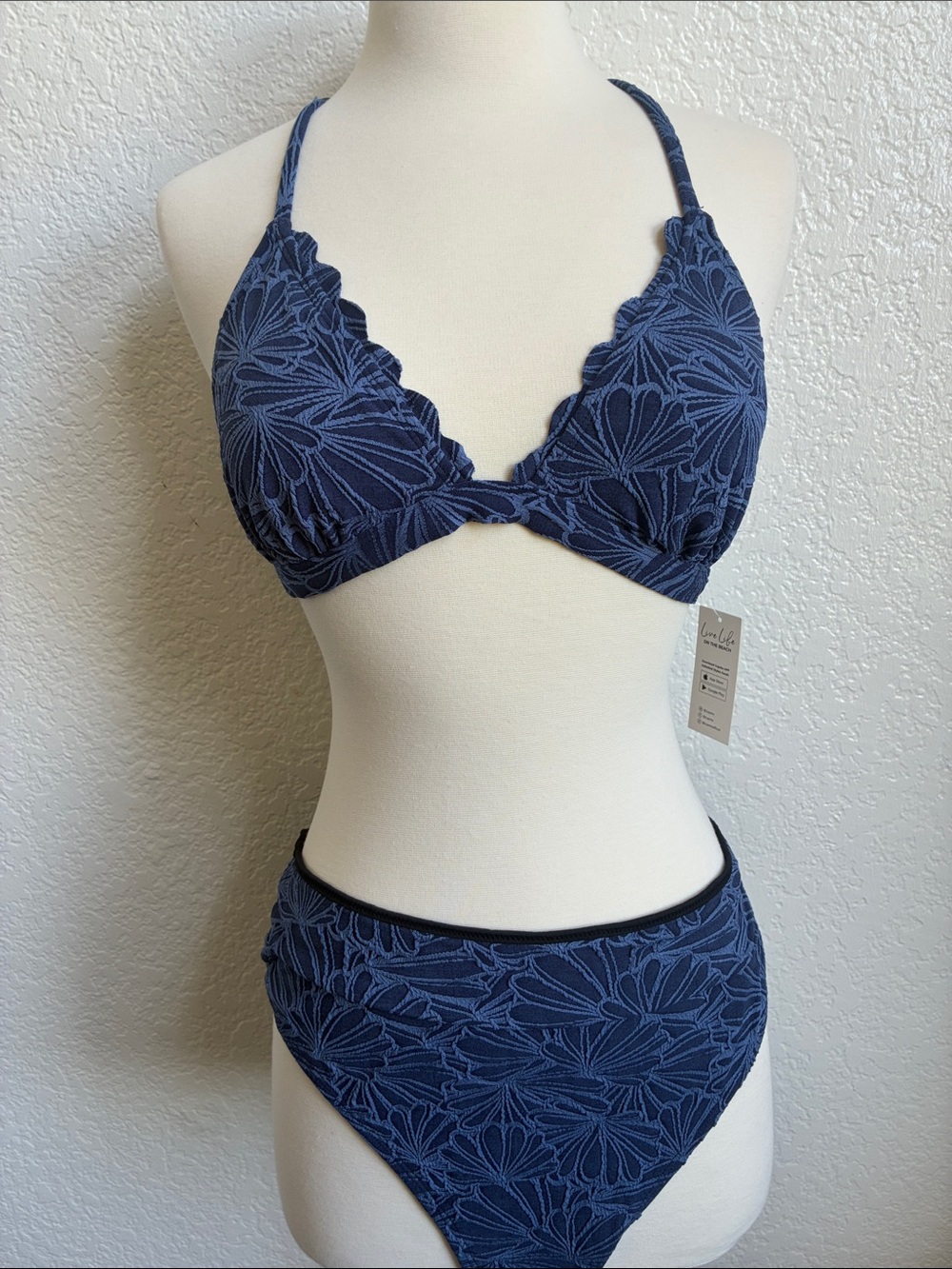 Cupshe Navy Floral Lace Bralette & High-Waist Brief Set